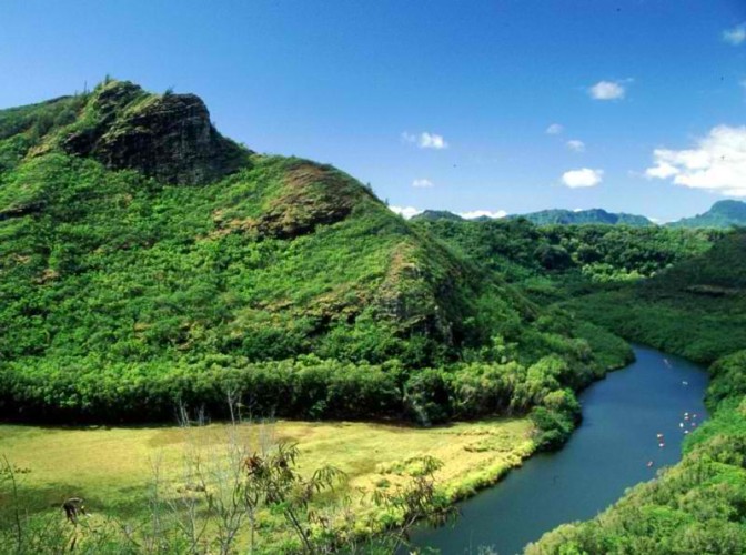 Kayaking in Hanalei River - A Safe and Fun Family Adventure | Only In ...