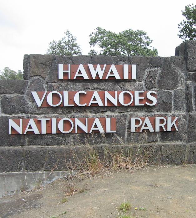 Pololu Valley Beach - One of the best black-sand beaches in Hawaii ...