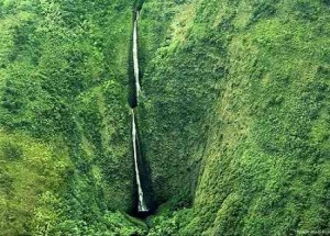 Waterfalls of Hawaii - Waihilau Falls