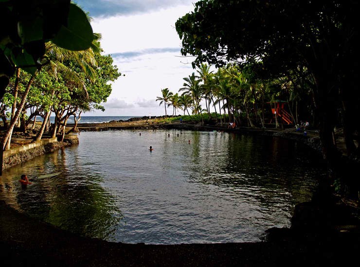 Ahalanui Hot Pond - Big Island