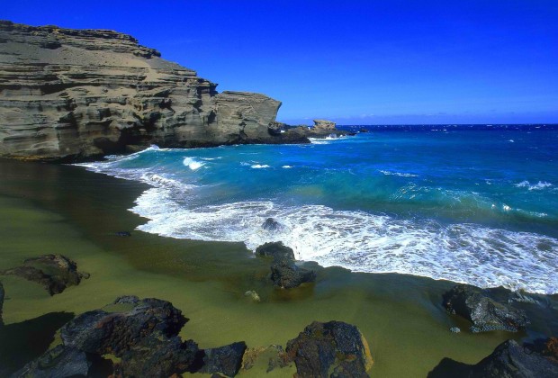 Papakolea Beach in Hawaii - Green Sand