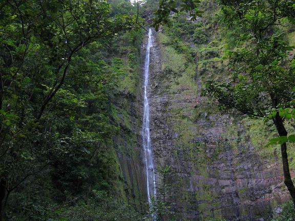 Mahahiku Falls Waimoku-Falls-Maui-Hawaii