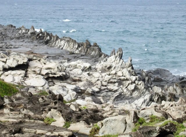 Dragon's Teeth - Kapalua, Maui