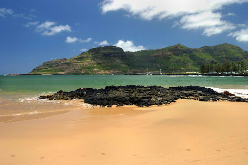 Kalapaki Beach - A Charming Public Beach in Lihue, Kauai, Hawaii | Only ...